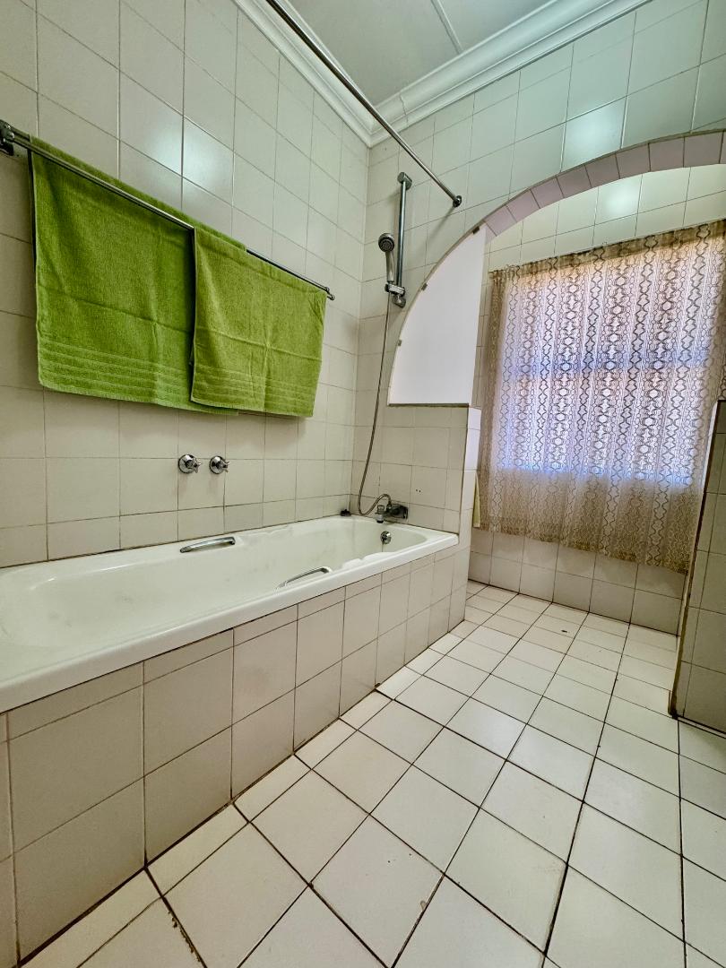 4 Bedroom Property for Sale in Bredell Gauteng