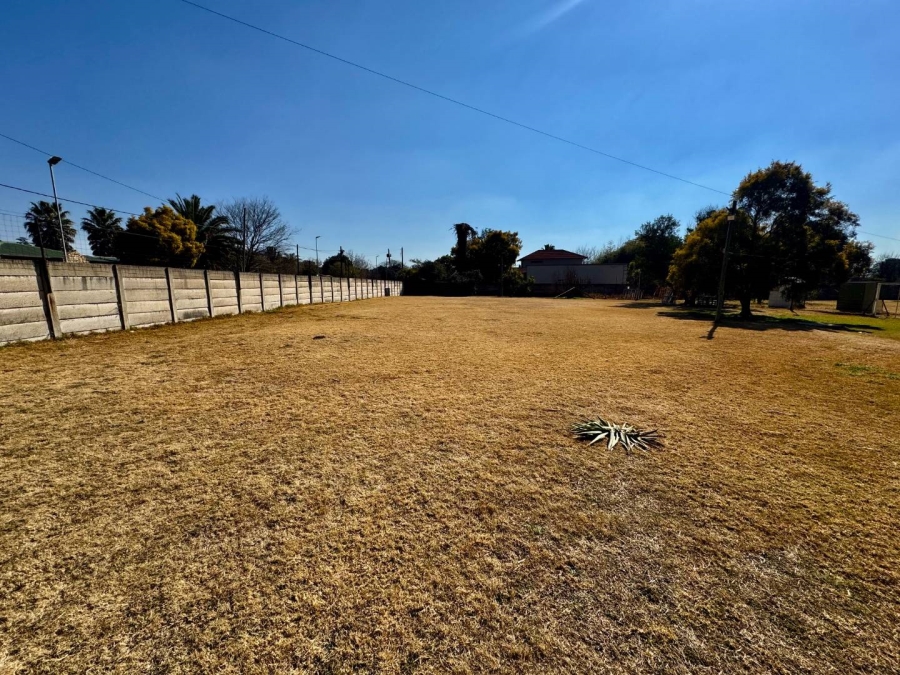 4 Bedroom Property for Sale in Bredell Gauteng