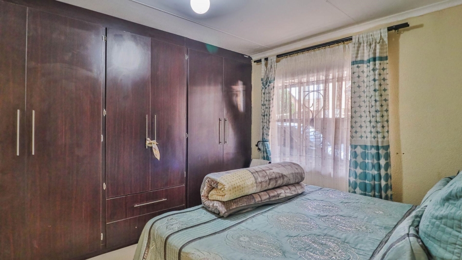 4 Bedroom Property for Sale in Rosslyn Gauteng