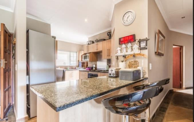 3 Bedroom Property for Sale in Equestria Gauteng