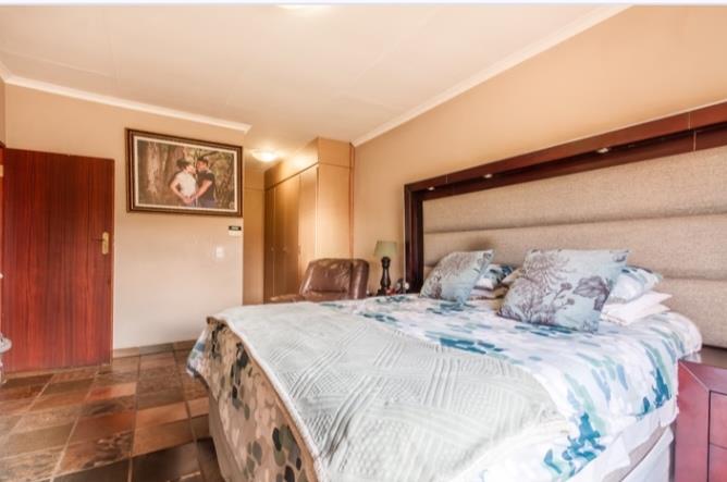 3 Bedroom Property for Sale in Equestria Gauteng
