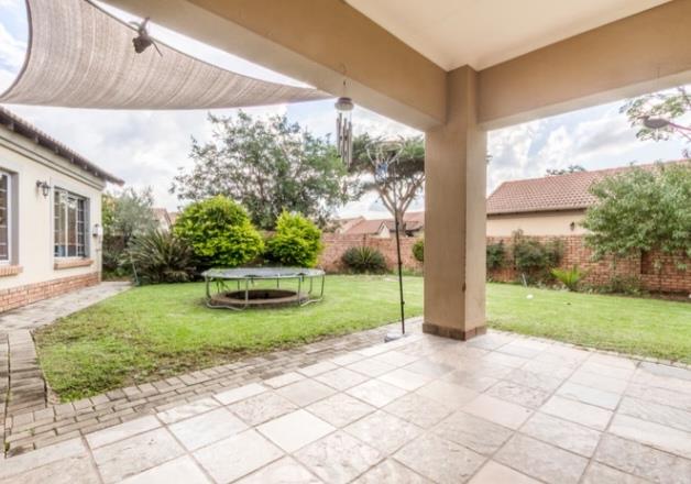 3 Bedroom Property for Sale in Equestria Gauteng