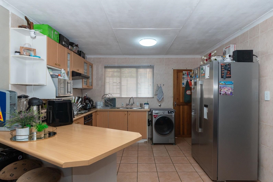 2 Bedroom Property for Sale in Terenure Gauteng