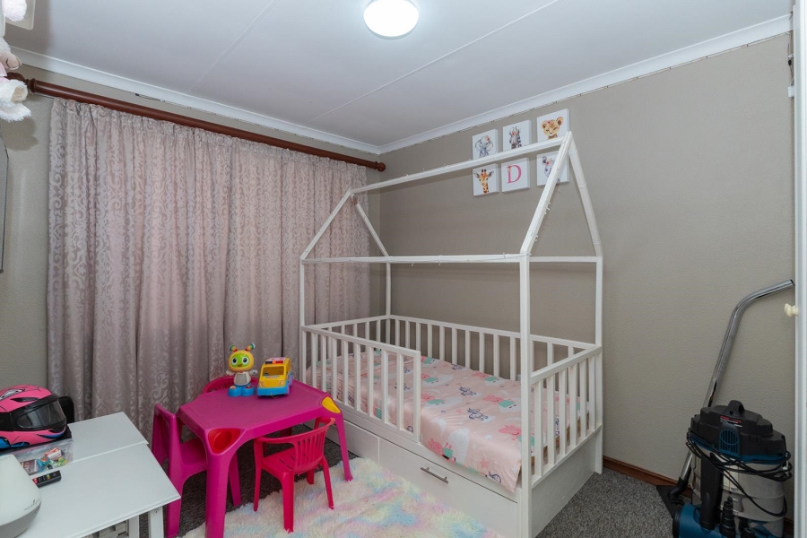 2 Bedroom Property for Sale in Terenure Gauteng