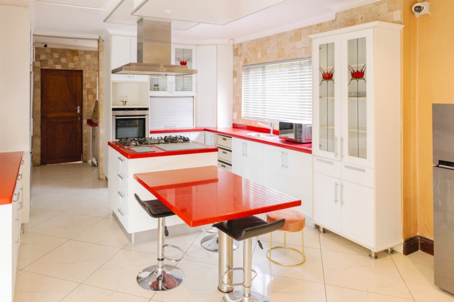 4 Bedroom Property for Sale in Blue Hills Gauteng