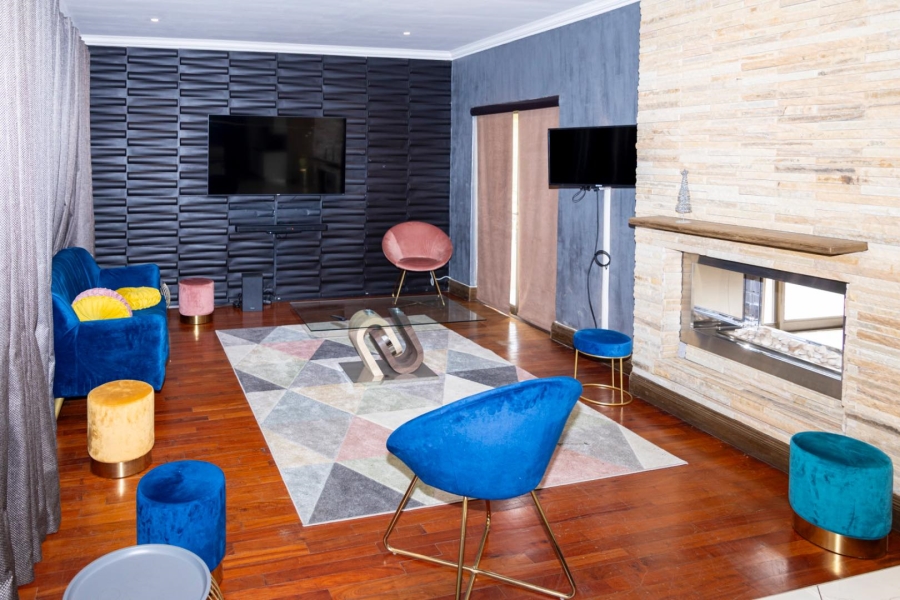 4 Bedroom Property for Sale in Blue Hills Gauteng