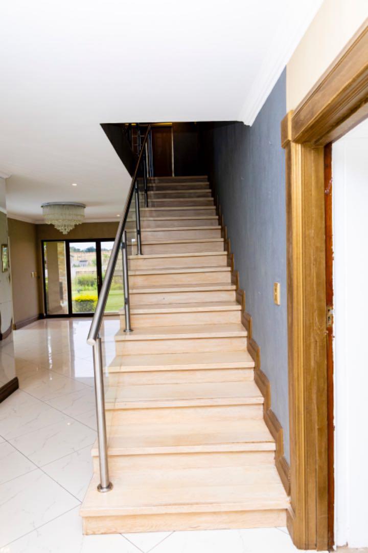 4 Bedroom Property for Sale in Blue Hills Gauteng