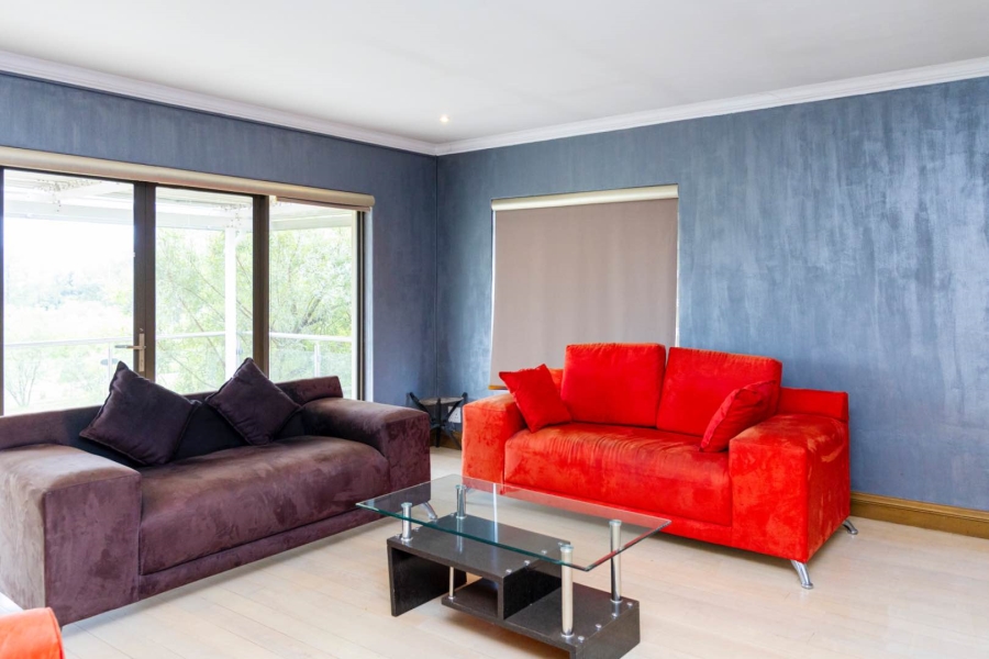 4 Bedroom Property for Sale in Blue Hills Gauteng