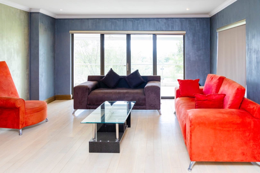 4 Bedroom Property for Sale in Blue Hills Gauteng
