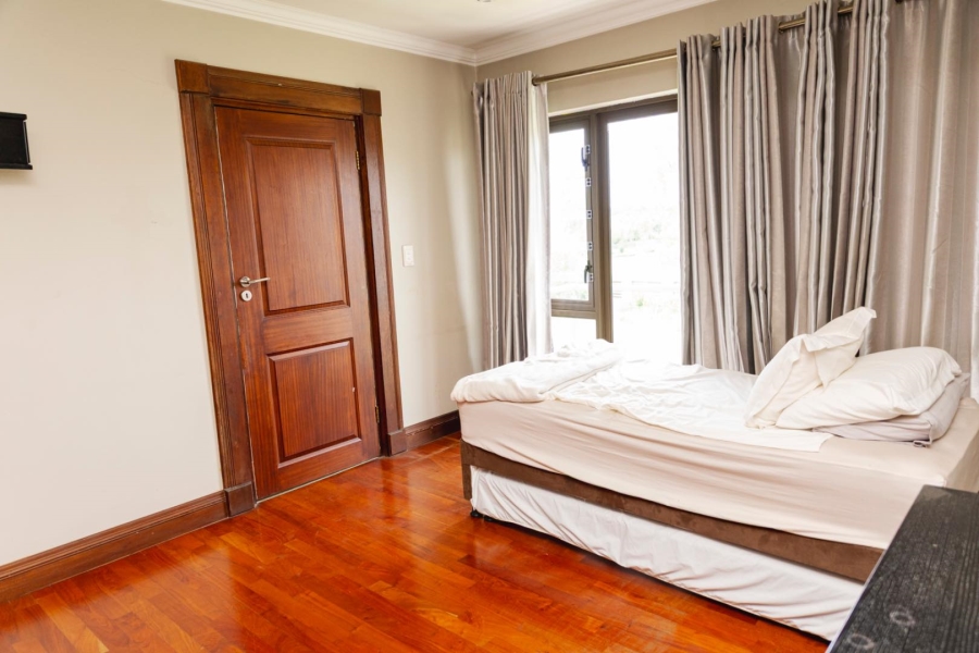 4 Bedroom Property for Sale in Blue Hills Gauteng