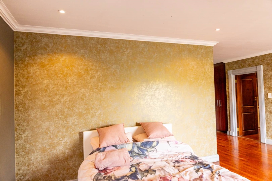 4 Bedroom Property for Sale in Blue Hills Gauteng