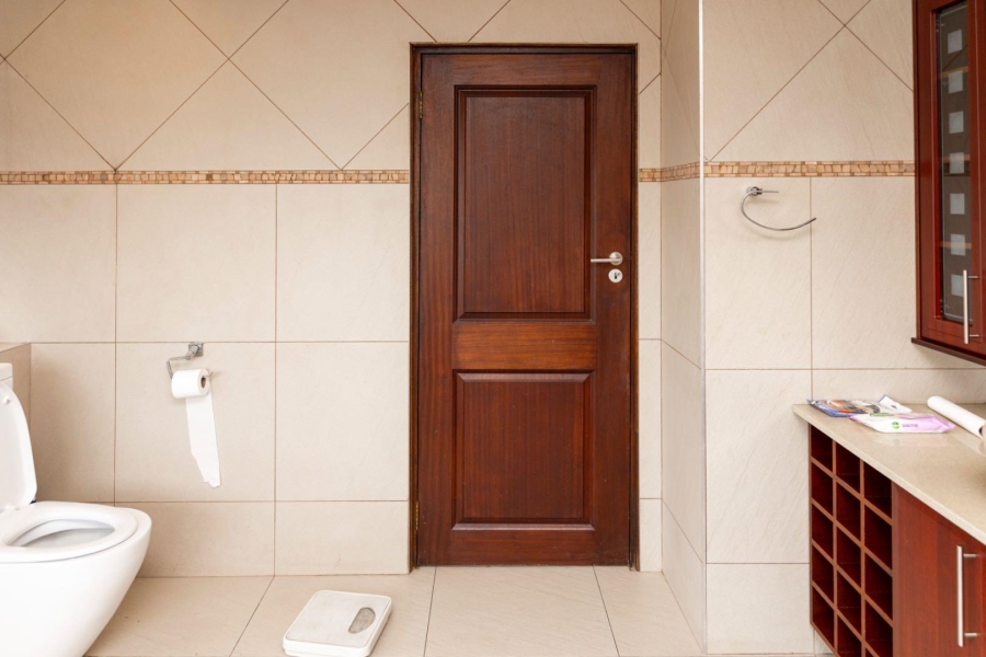 4 Bedroom Property for Sale in Blue Hills Gauteng