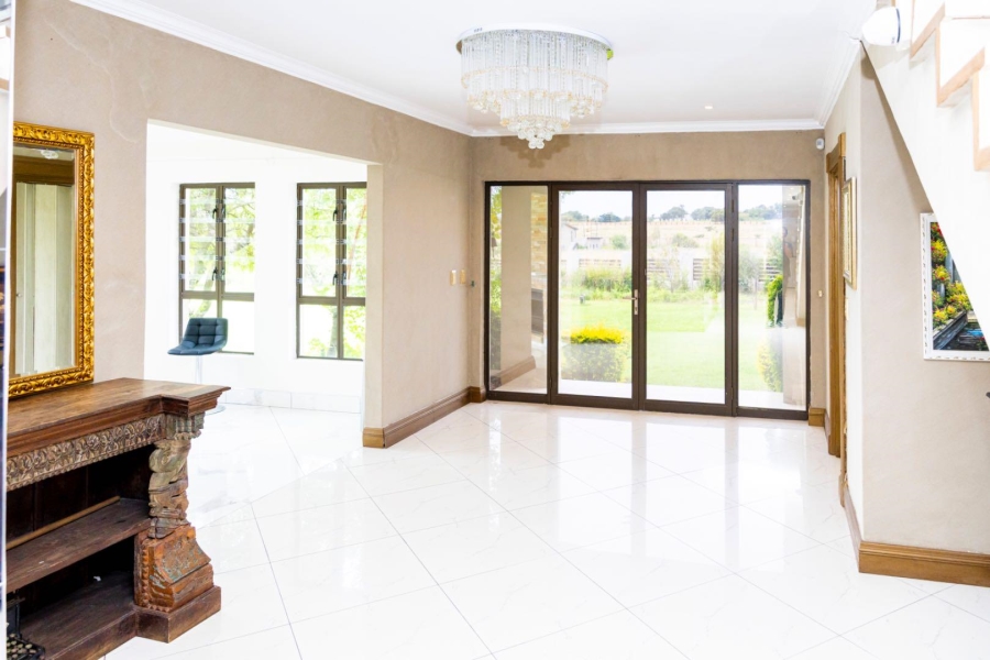 4 Bedroom Property for Sale in Blue Hills Gauteng