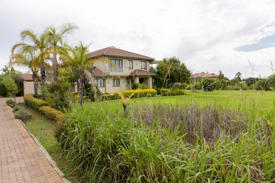 4 Bedroom Property for Sale in Blue Hills Gauteng