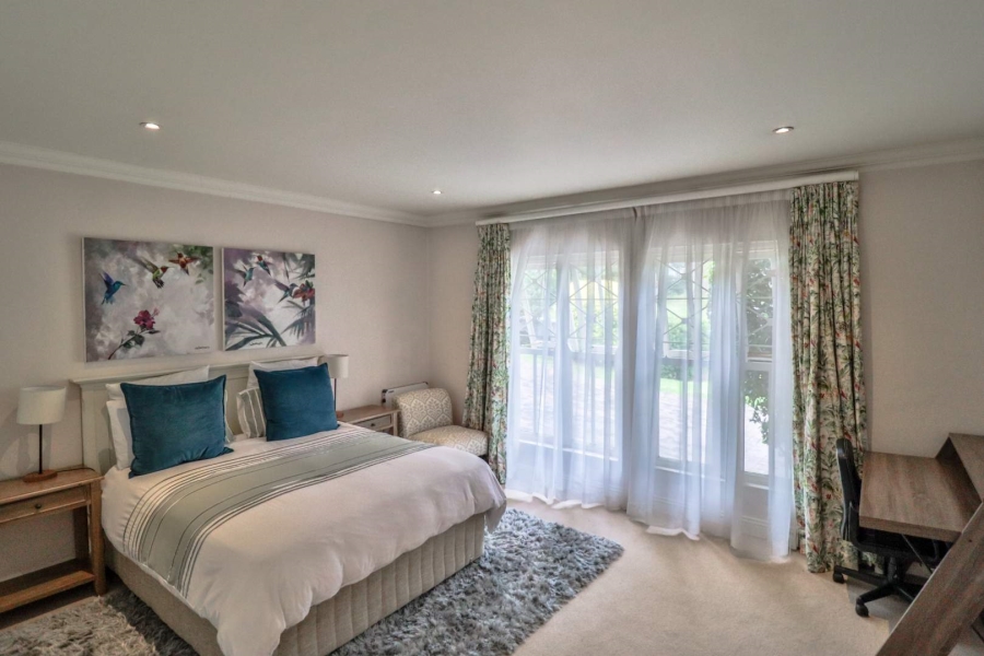 4 Bedroom Property for Sale in Hurlingham Gauteng
