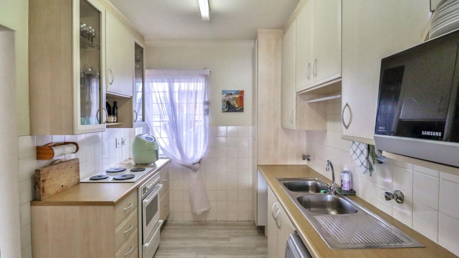 2 Bedroom Property for Sale in Kelland Gauteng