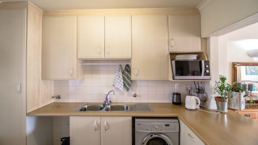 2 Bedroom Property for Sale in Kelland Gauteng