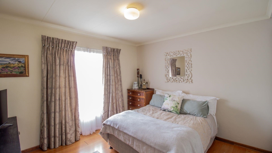 2 Bedroom Property for Sale in Kelland Gauteng