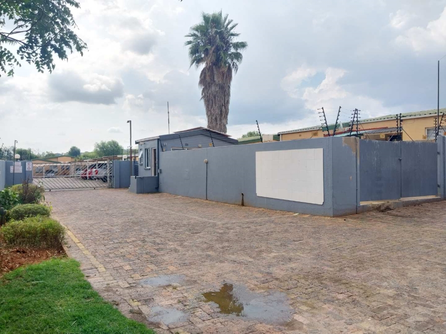 3 Bedroom Property for Sale in Florida Gauteng