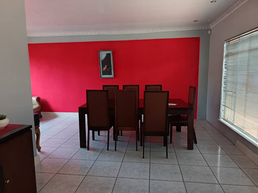 4 Bedroom Property for Sale in Brackenhurst Gauteng