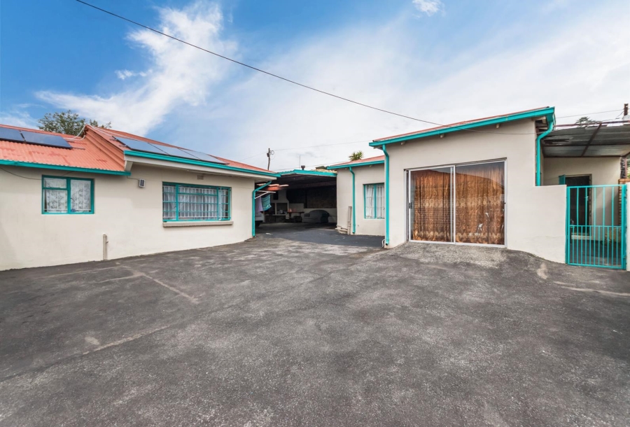 To Let 3 Bedroom Property for Rent in Florida North Gauteng