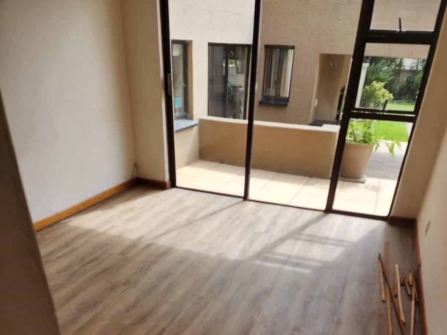 To Let 4 Bedroom Property for Rent in Fourways Gardens Gauteng