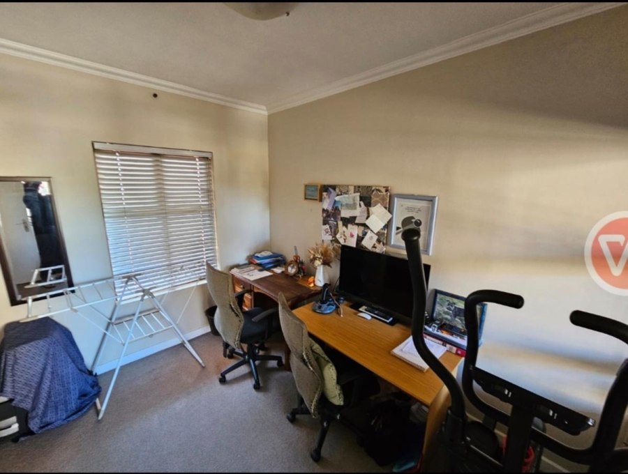 2 Bedroom Property for Sale in Zwartkop Golf Estate Gauteng
