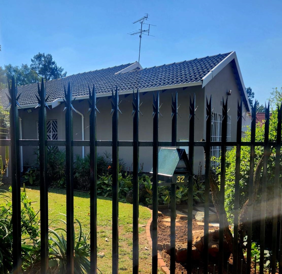 4 Bedroom Property for Sale in Randhart Gauteng