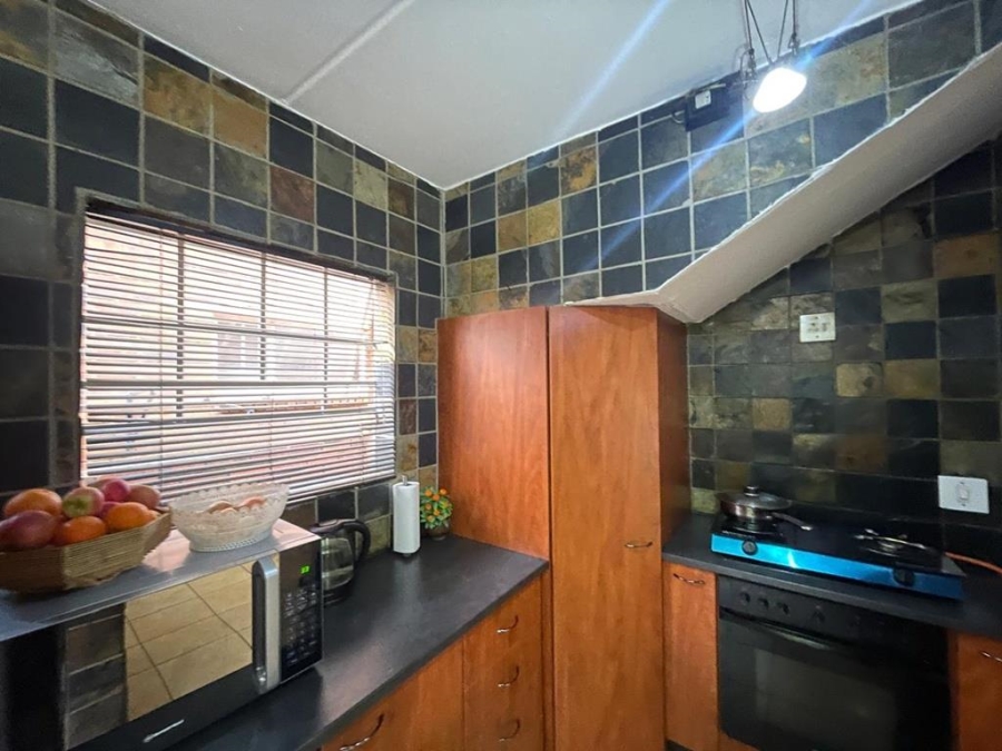 3 Bedroom Property for Sale in Willowbrook Gauteng
