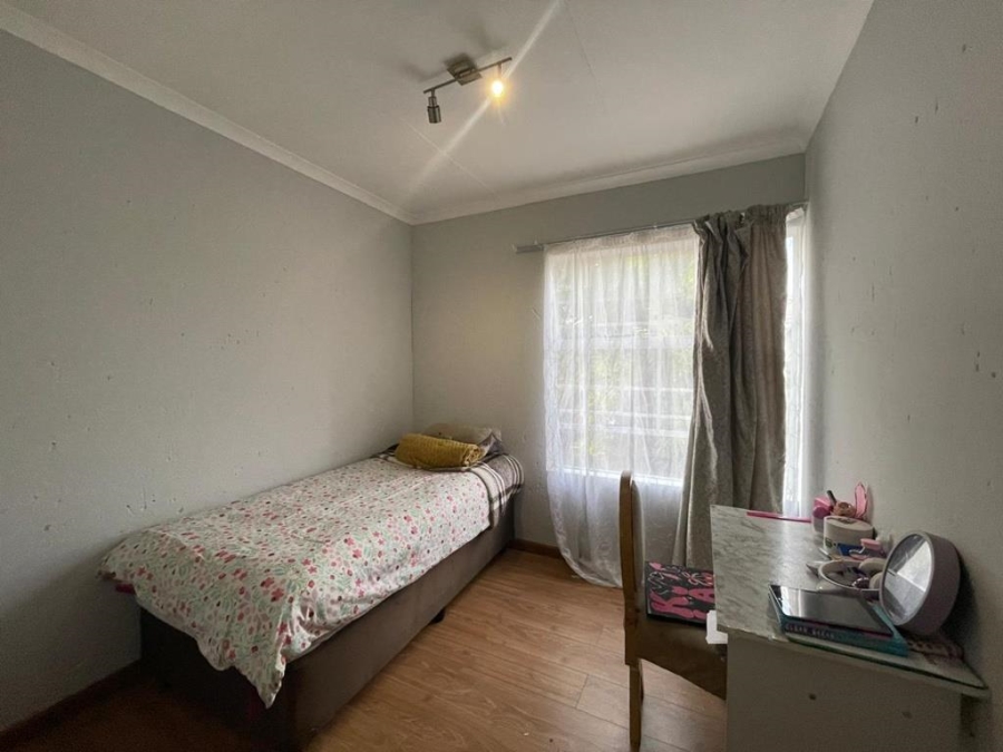 3 Bedroom Property for Sale in Willowbrook Gauteng