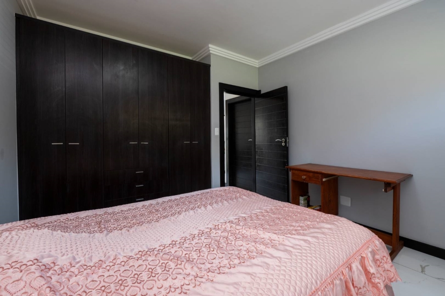 4 Bedroom Property for Sale in Eye of Africa Gauteng