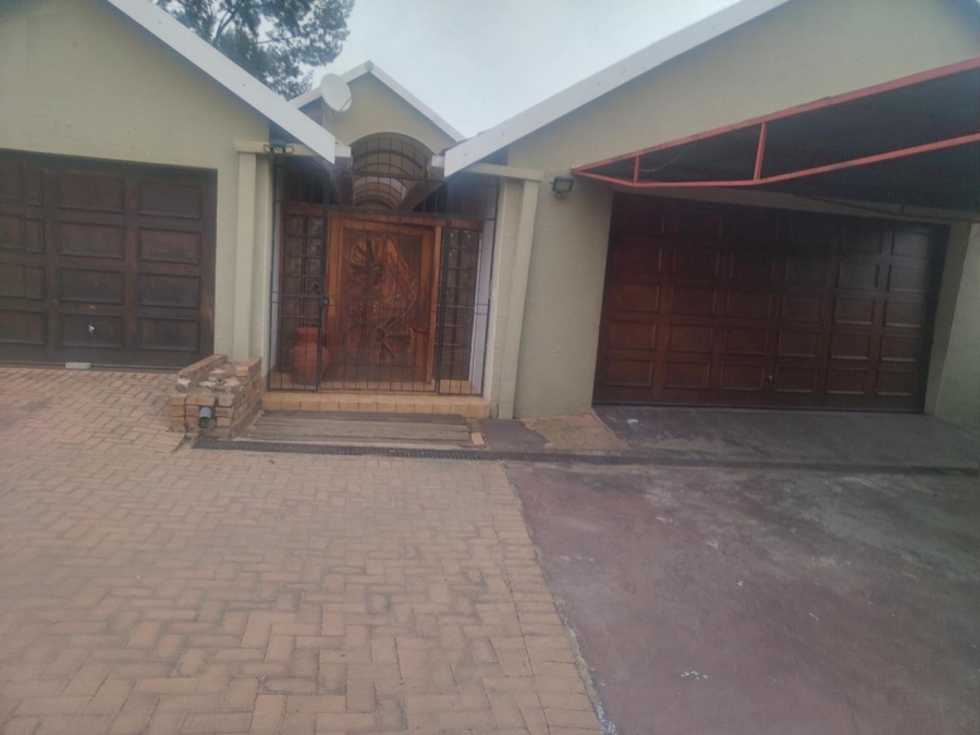 4 Bedroom Property for Sale in Norkem Park Gauteng