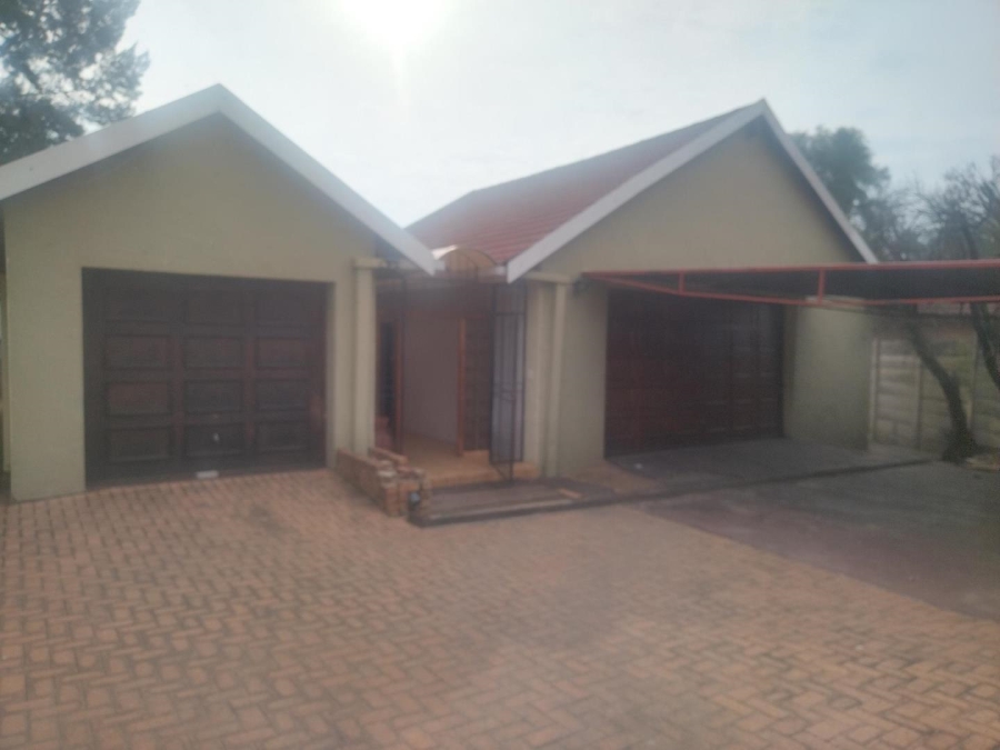 4 Bedroom Property for Sale in Norkem Park Gauteng
