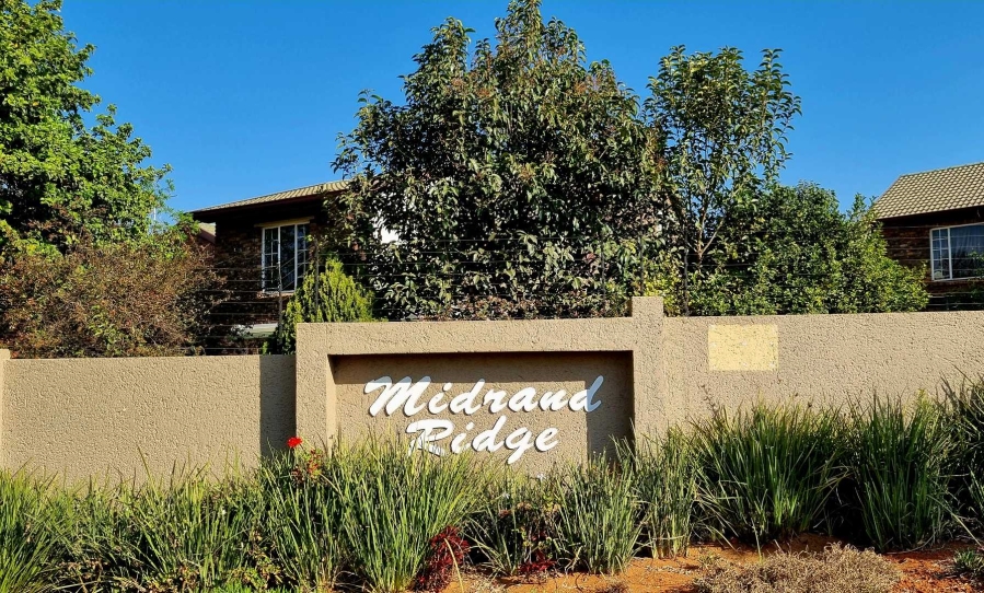 2 Bedroom Property for Sale in Noordwyk Gauteng