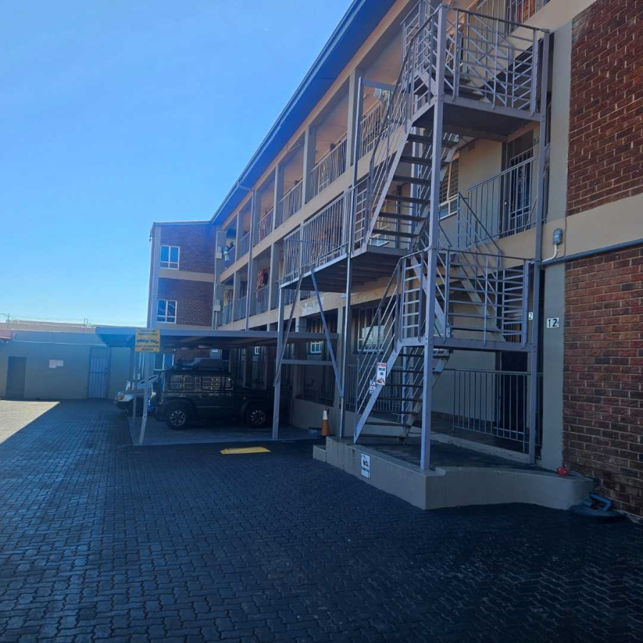 1 Bedroom Property for Sale in Alberton Gauteng