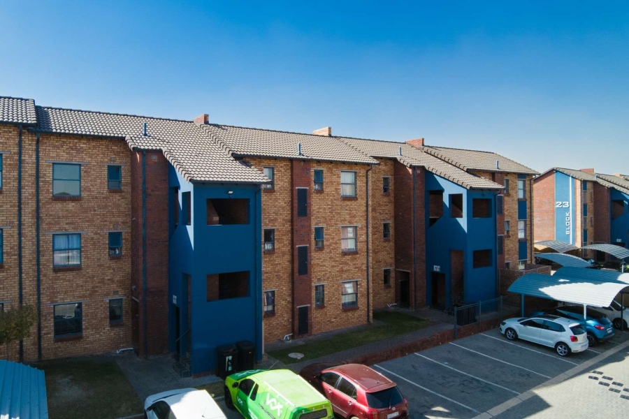 2 Bedroom Property for Sale in Alveda Park Gauteng