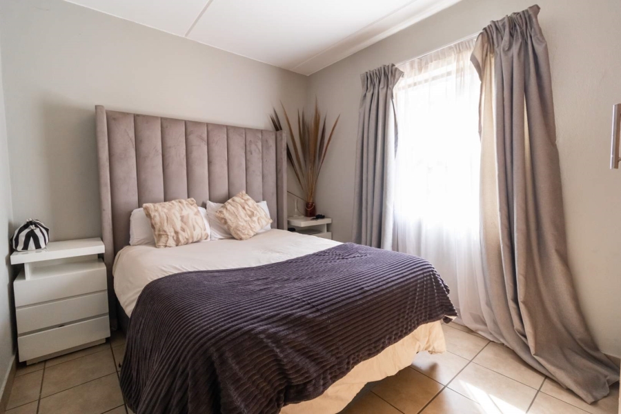 2 Bedroom Property for Sale in Alveda Park Gauteng