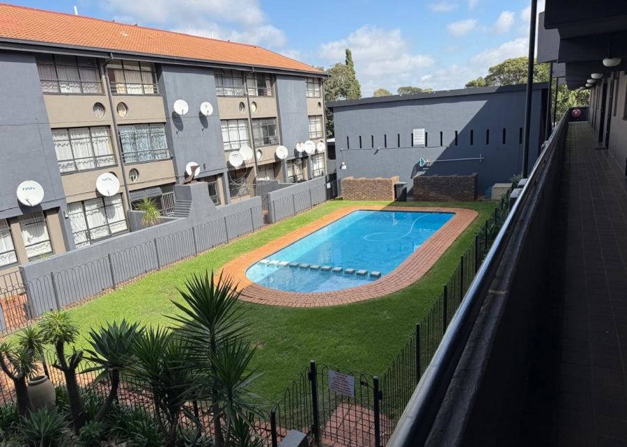 2 Bedroom Property for Sale in Valhalla Gauteng
