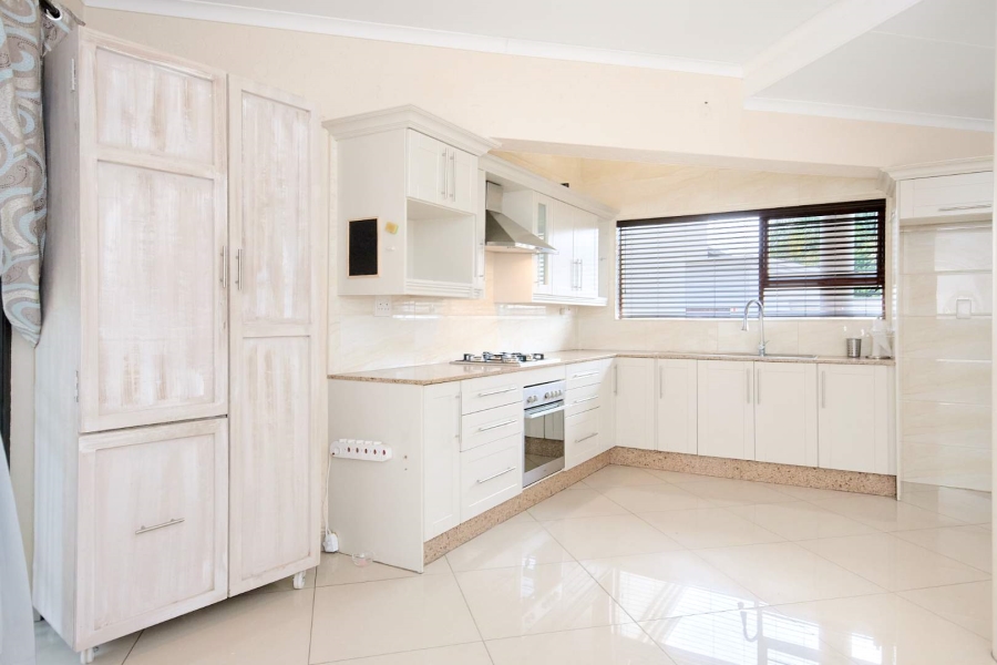 2 Bedroom Property for Sale in Boskruin Gauteng