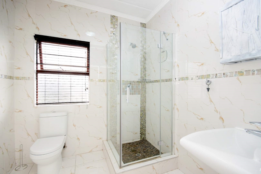 2 Bedroom Property for Sale in Boskruin Gauteng