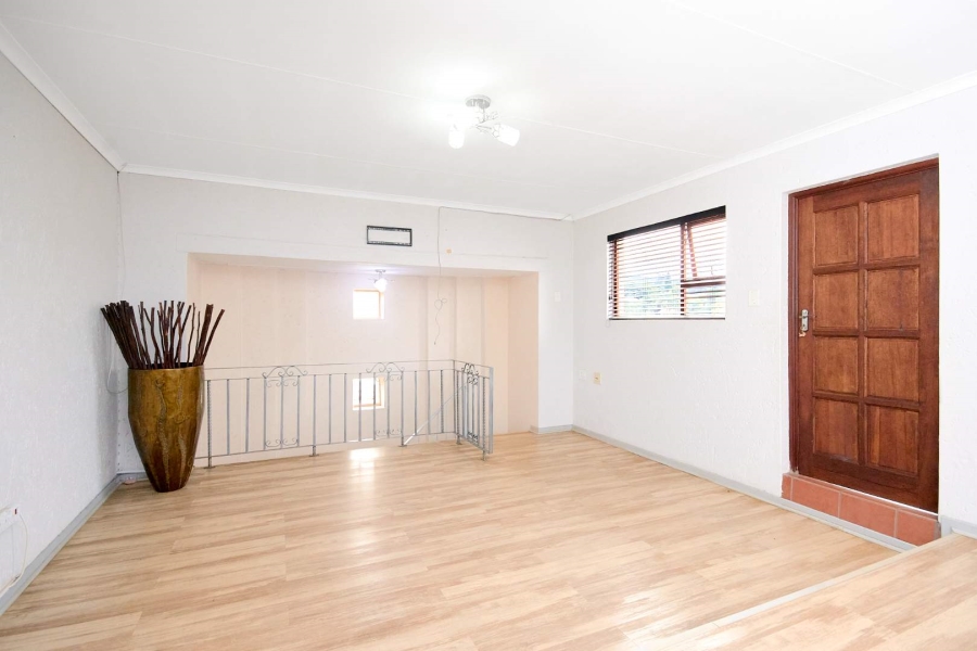 2 Bedroom Property for Sale in Boskruin Gauteng