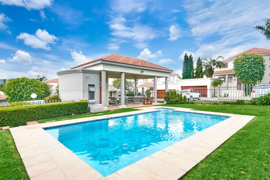 2 Bedroom Property for Sale in Boskruin Gauteng