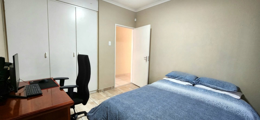 To Let 3 Bedroom Property for Rent in New Redruth Gauteng