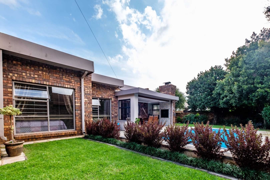 3 Bedroom Property for Sale in Sunward Park Gauteng