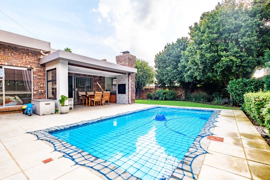 3 Bedroom Property for Sale in Sunward Park Gauteng