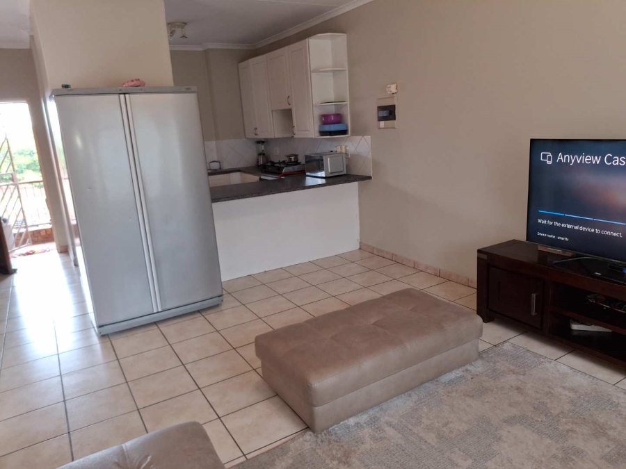 2 Bedroom Property for Sale in Die Hoewes Gauteng