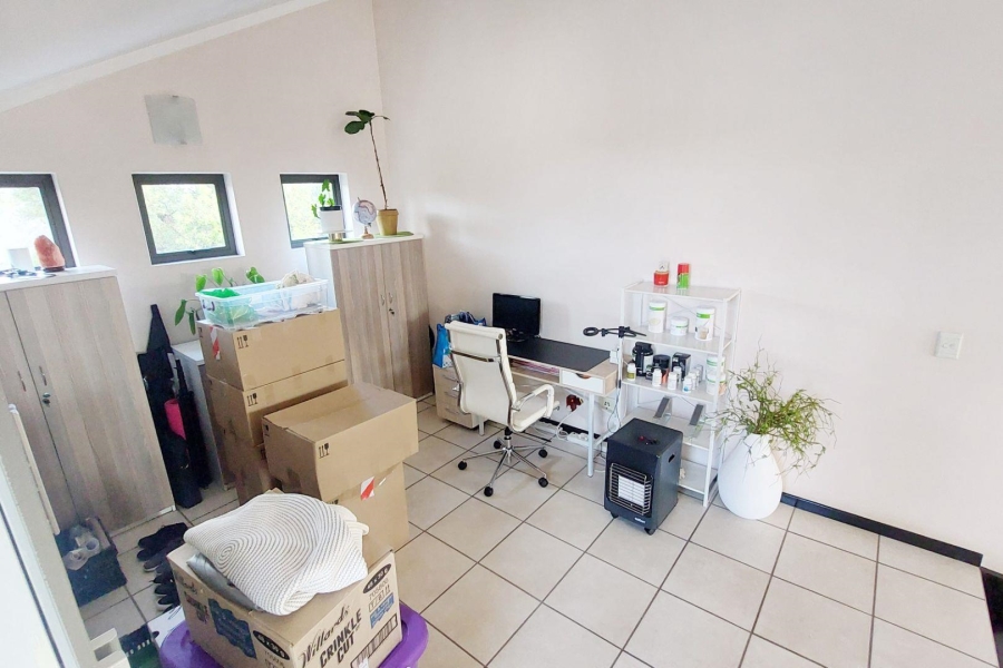 To Let 2 Bedroom Property for Rent in Douglasdale Gauteng