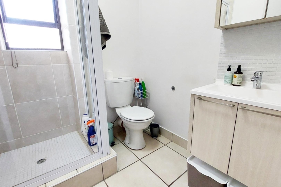 To Let 2 Bedroom Property for Rent in Douglasdale Gauteng