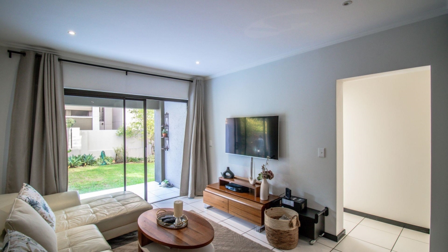 2 Bedroom Property for Sale in Lonehill Gauteng