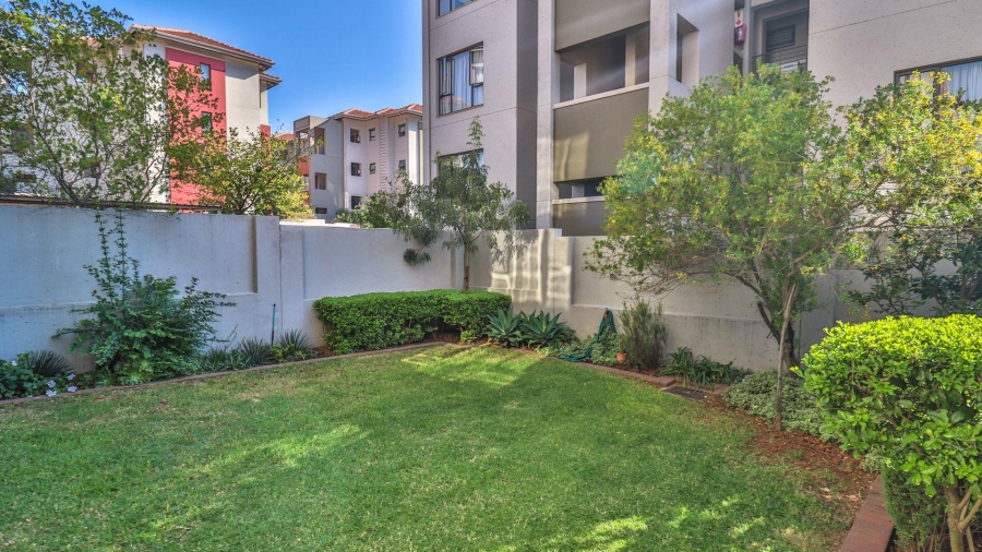 2 Bedroom Property for Sale in Lonehill Gauteng